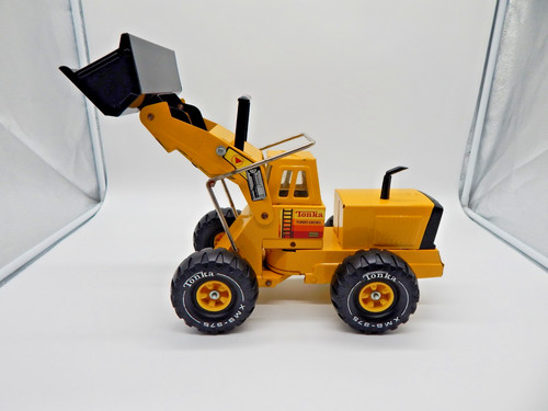 Tonka front end loader - tonka, xbm-975
