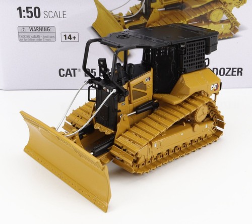 Models caterpillar - -,